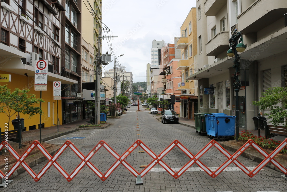 Fototapeta premium Rua interditada