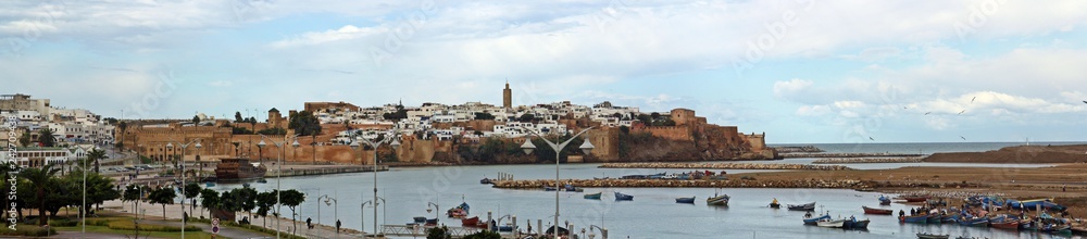 Panorámica de la Bahía de Rabat, Kasbah de los Oudayas, Rabat, Marruecos.