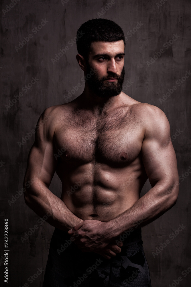 Fototapeta premium strong athletic berdy man