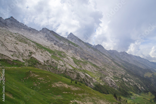 Montagne - Pointe Percée © L.Bouvier