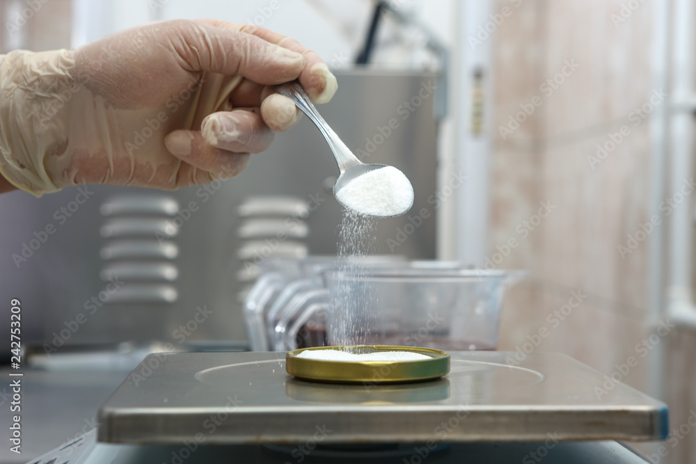 Pouring salt on the scales Pouring salt on the scales