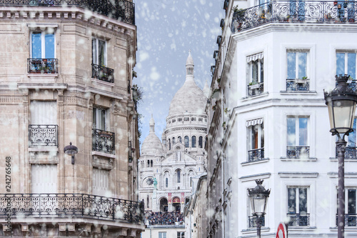 Snowing in Paris, Montmartre, France
