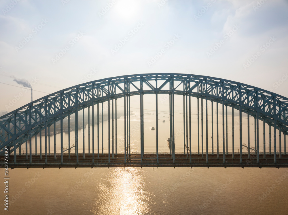 Obraz premium Aerial view of Nanjing Dashengguan Yangtze River Bridge