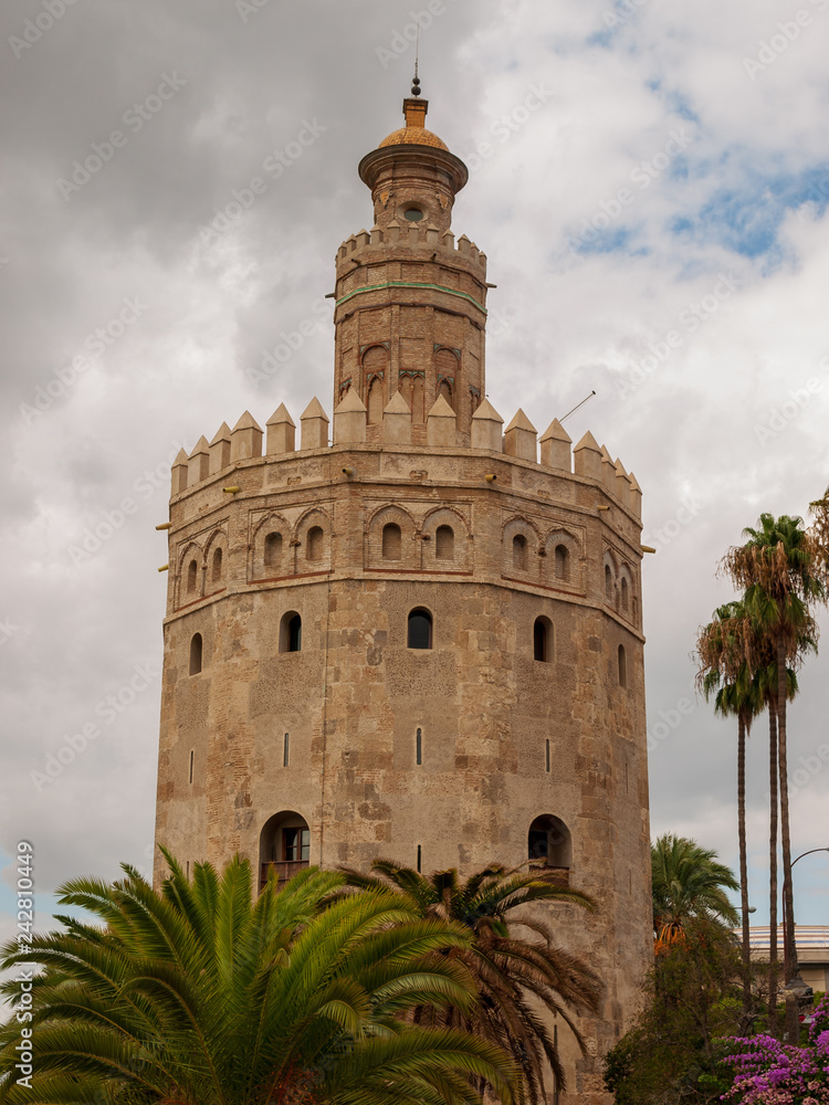 der Torre del Oro in Sevilla