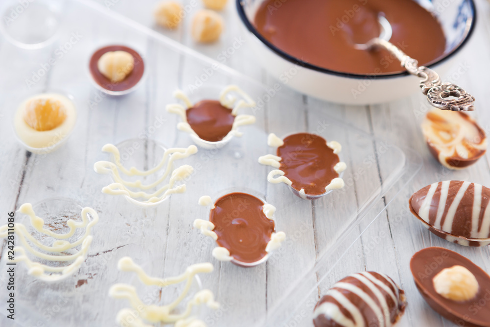 Fototapeta premium Homemade chocolate Easter eggs