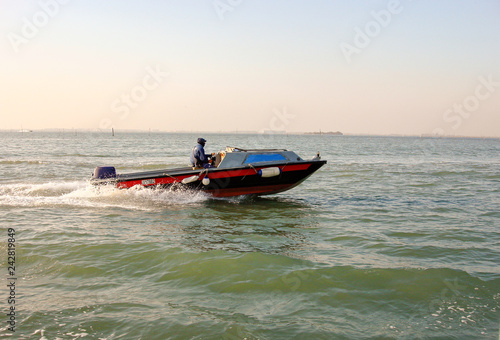 venezia laguna barca motoscafo © Laura