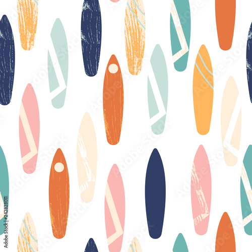 Seamless pattern with surfboards. Summer print. Vector hand drawn illustration.