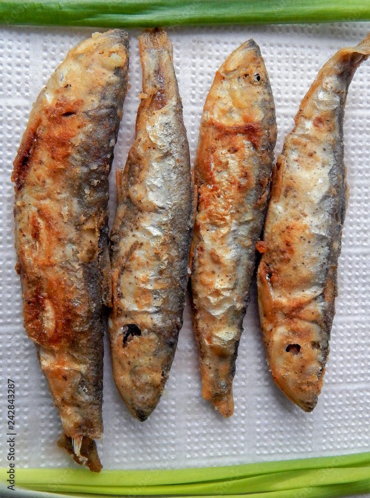Sprat (baltic herring) cooked at home, cheap and low calories source of omega 3 Sprat (baltic herring) cooked at home, cheap and low calories source of omega 3