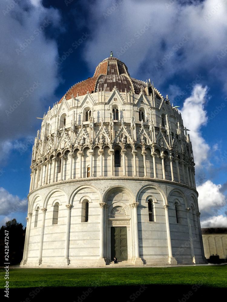 Pisa tower italy
