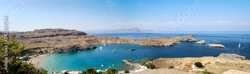 Blick auf den Hafen und Bucht von Lindos Rhodos