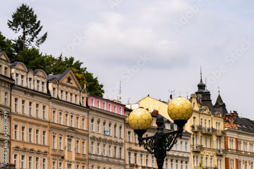 Obraz na płótnie Houses in city center of Karlovy Vary
