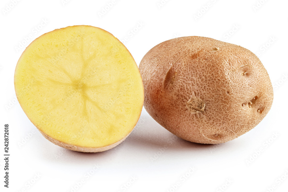 Fototapeta premium raw potatoes on white background