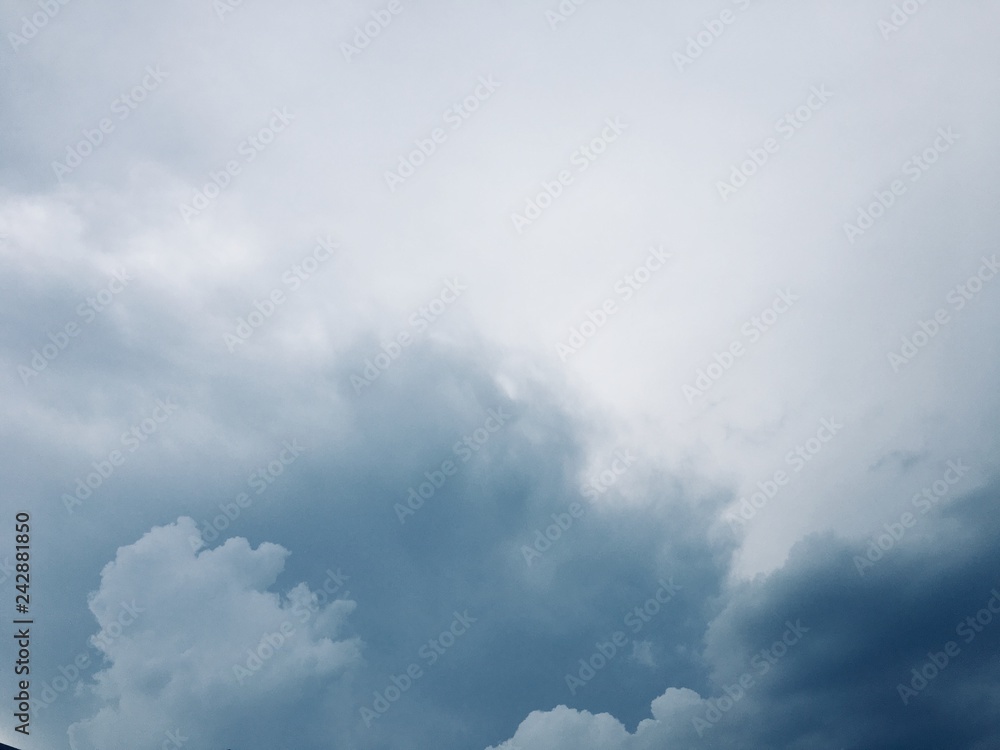 Obraz premium Black Clouds