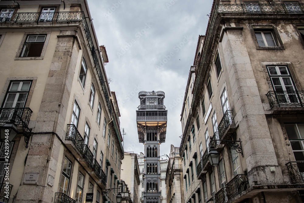 Obraz premium Santa Justa Lift in Lisbon