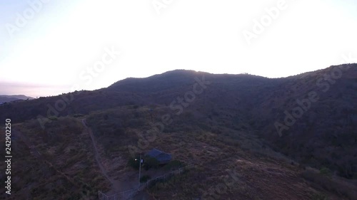 Puerto López (16,000 inhabitants) is a small fishing village set in an arched bay on the Pacific coast in the Ecuadorian Manabí Province.