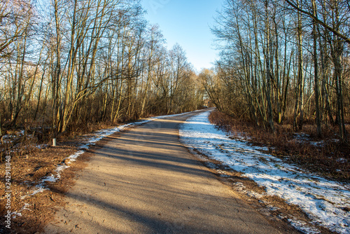 empty asphalt road in winter