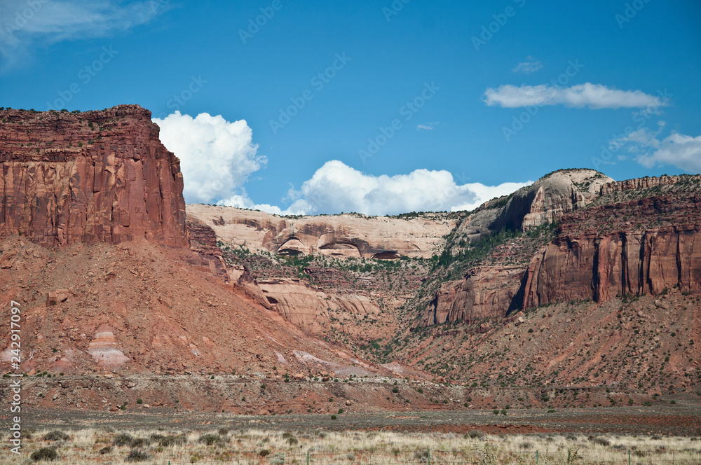 Fototapeta premium Typical rock formation with arches in Moab
