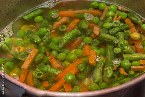 Boiling vegetables for dinner
