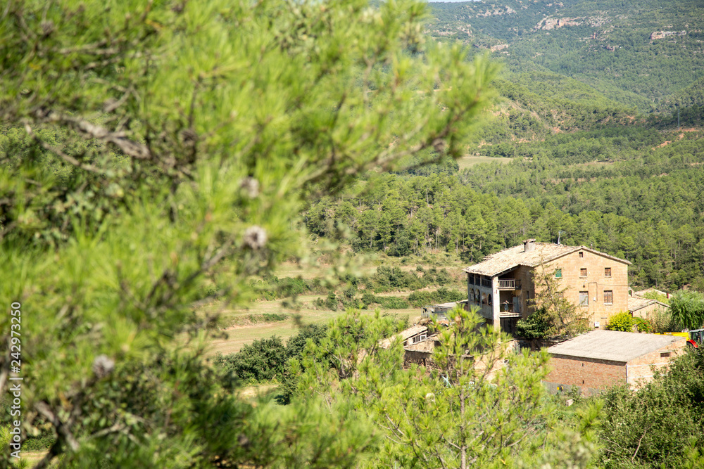 Masia en la montaña
