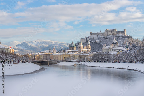 Panorama of Salzburg in winter: Snowy historical center, sunshine © Patrick Daxenbichler