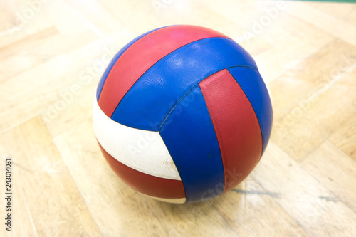The glued volleyball in the school gym