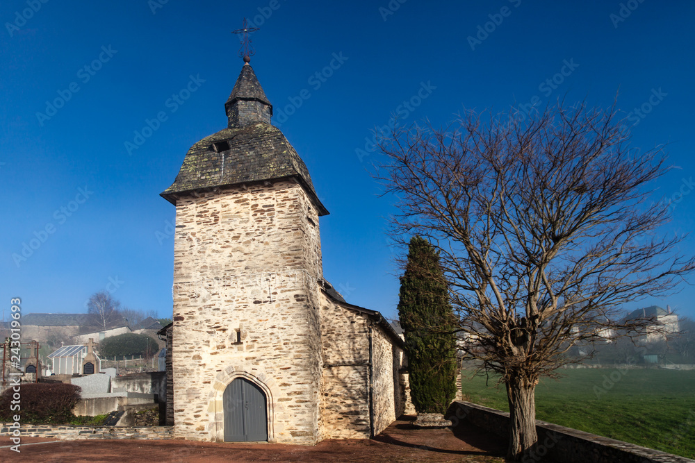 Allassac (Corrèze – France) – Chapelle Saint Ferréol et cimetière