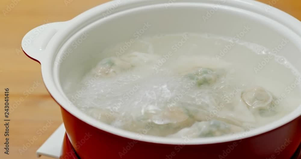 Boil with meat dumpling Boil with meat dumpling