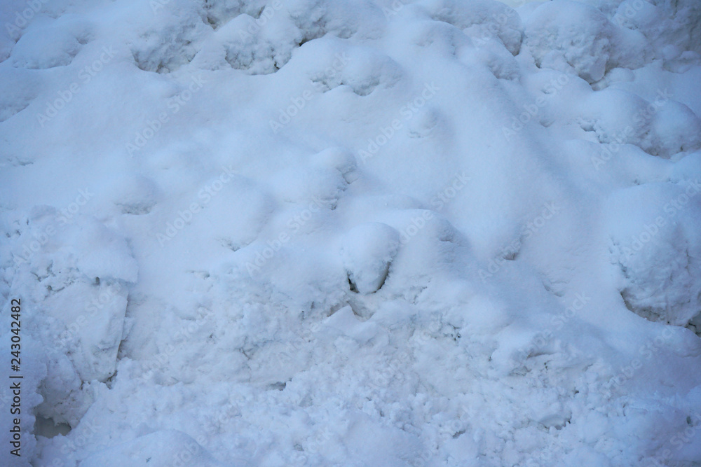 Much snow gathered together. Much snow gathered together.