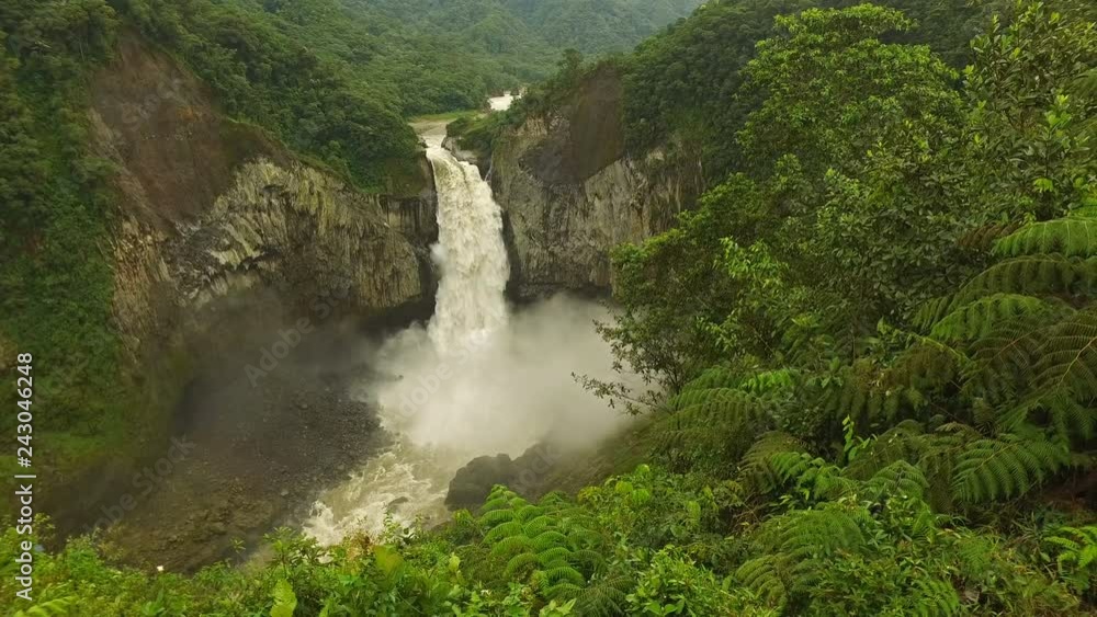 The San Rafael Waterfall, the tallest waterfall in Ecuador, with a height of 131 metres (430 ft) The San Rafael Waterfall, the tallest waterfall in Ecuador, with a height of 131 metres (430 ft)