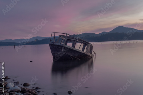 different approaches of the stranded boat, which is located in the Ullibarri Gamboa reservoir