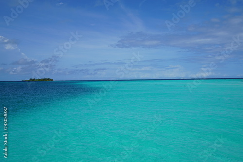 Amazing view from Veyofushi Island in the Maldives