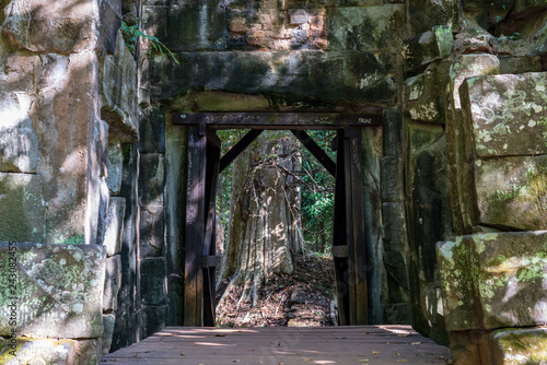 Baphuon temple ruins at Ang...
