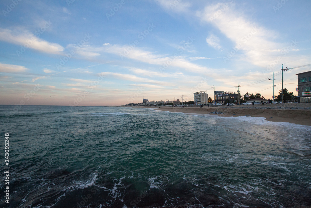 Fototapeta premium The weather is nice and sunny.