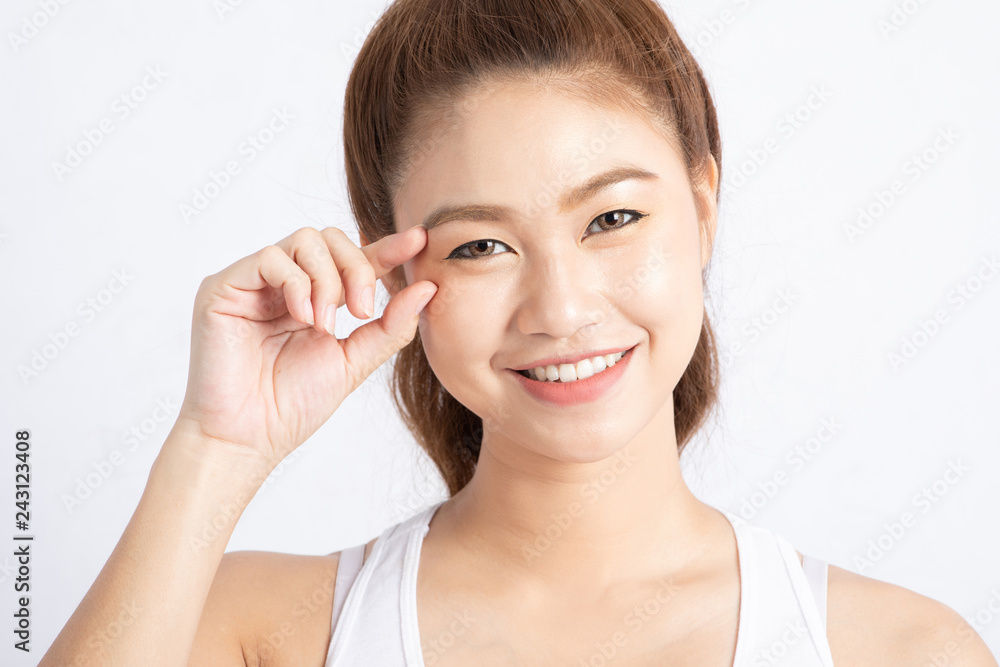 .Beautiful Attractive Charming Asian woman smile and making frame for focus clear eye no wrinkle with healthy skin feeling so comfortable and happiness isolated on grey background,Beauty Concept .Beautiful Attractive Charming Asian woman smile and making frame for focus clear eye no wrinkle with healthy skin feeling so comfortable and happiness isolated on grey background,Beauty Concept