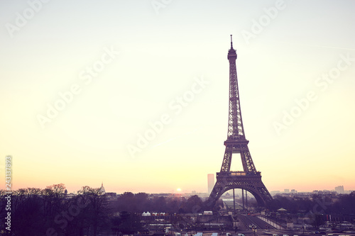 Tower Eiffel during sunrise on trocadero