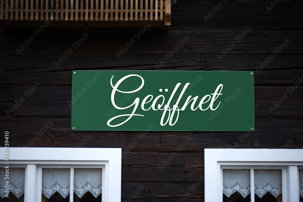 Geöffnet Geöffnet