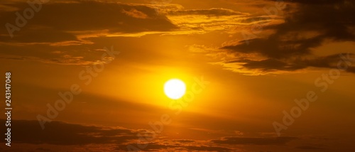 Fototapeta Naklejka Na Ścianę i Meble -  Panorama of sun on the sky and cloud sunset or sunrise background