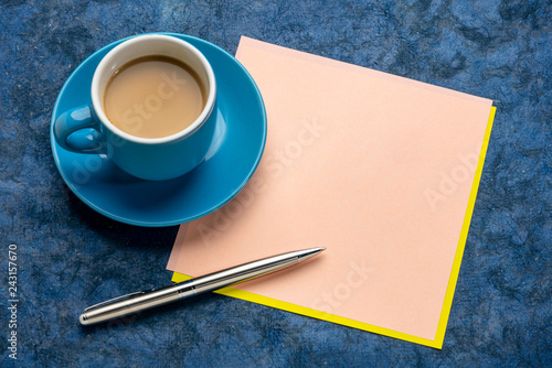 blank reminder note with coffee