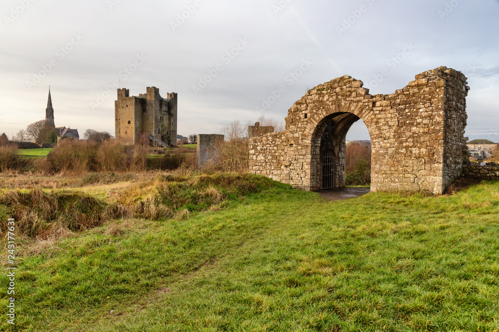 Ruins and church around Trim castle