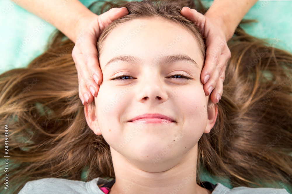 Fototapeta premium Terapia czaszkowo-krzyżowa 