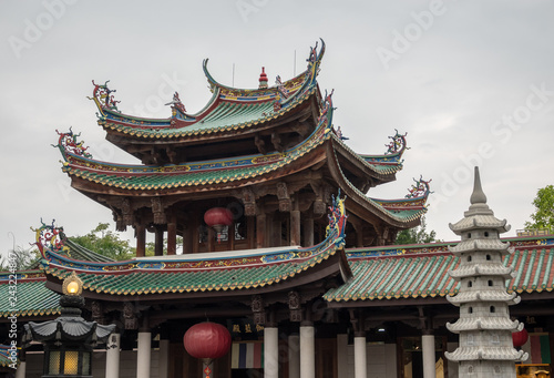 Detail of roof carvings on South Putuo or Nanputuo Temple © steheap