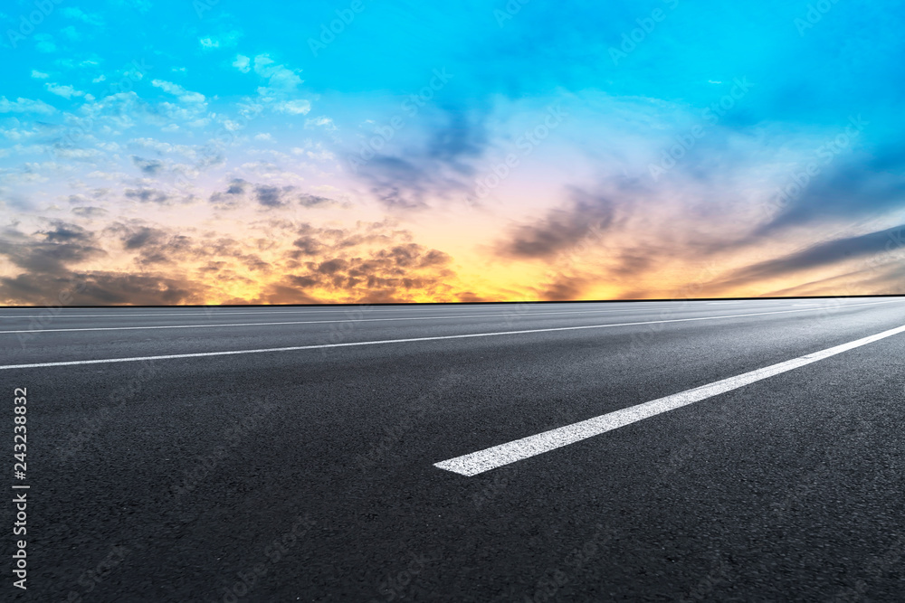 Fototapeta premium Sky Highway Asphalt Road and beautiful sky sunset scenery