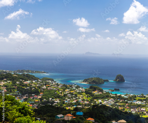 Fototapeta Naklejka Na Ścianę i Meble -  Saint Vincent and the Grenadines, Young Island view