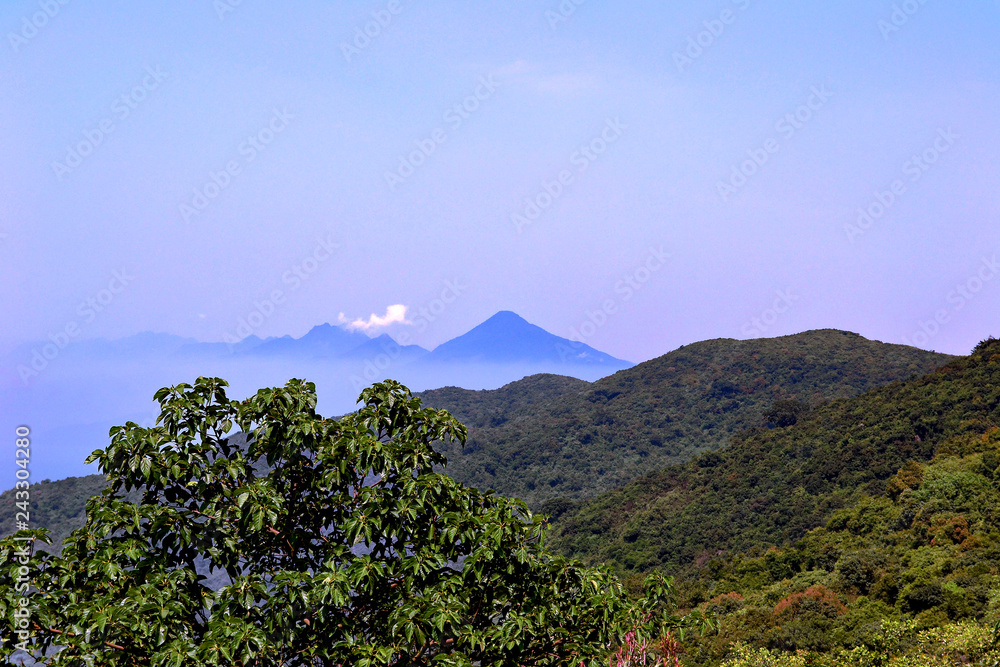 Fototapeta premium Tranquil view of stunning mountains in Da Nang, Vietnam by dawn.