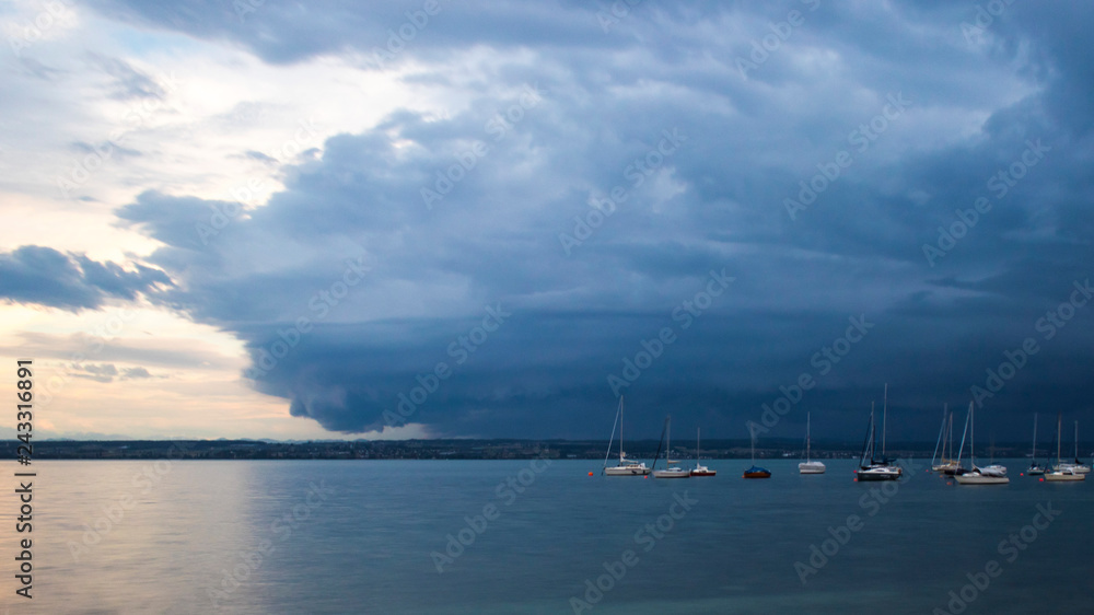 Unwetter im Anflug am Bodensee