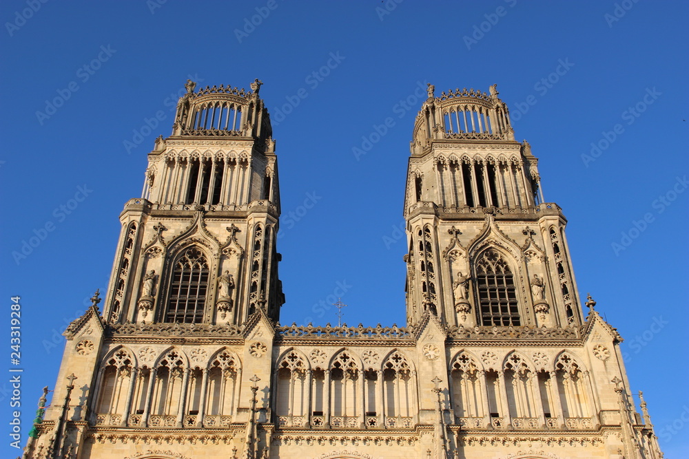 Tours de la cathédrale d'Orléans 1