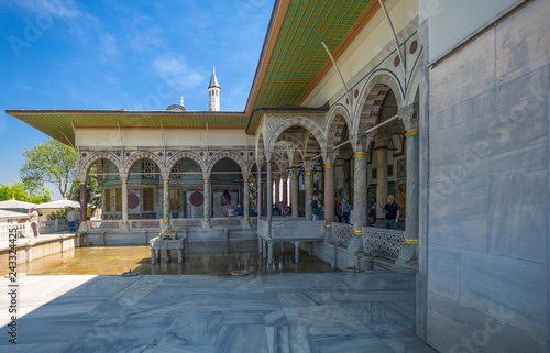 Istanbul and the coexistence of classical and ultramodern architecture