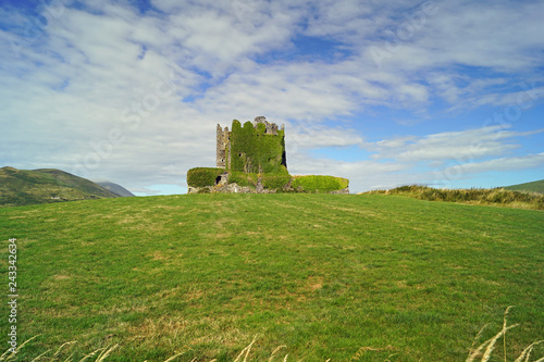 Wild Atlantic Way - Ballycarbery Castle photo