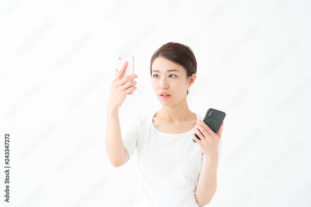 スマートフォン・比較・女性