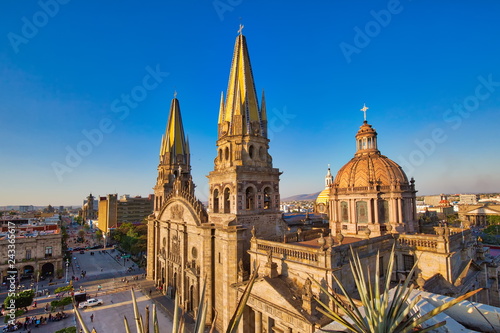 Schilderij op canvas Guadalajara Central Cathedral (Cathedral of the Assumption of Our Lady), in Jali
